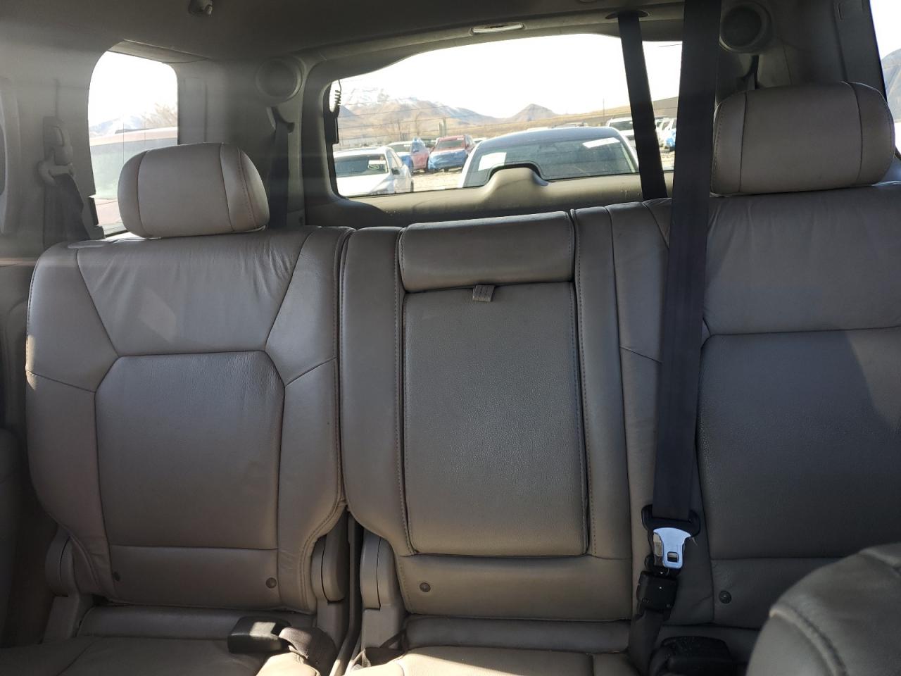 2010 Honda Pilot - Image 10
