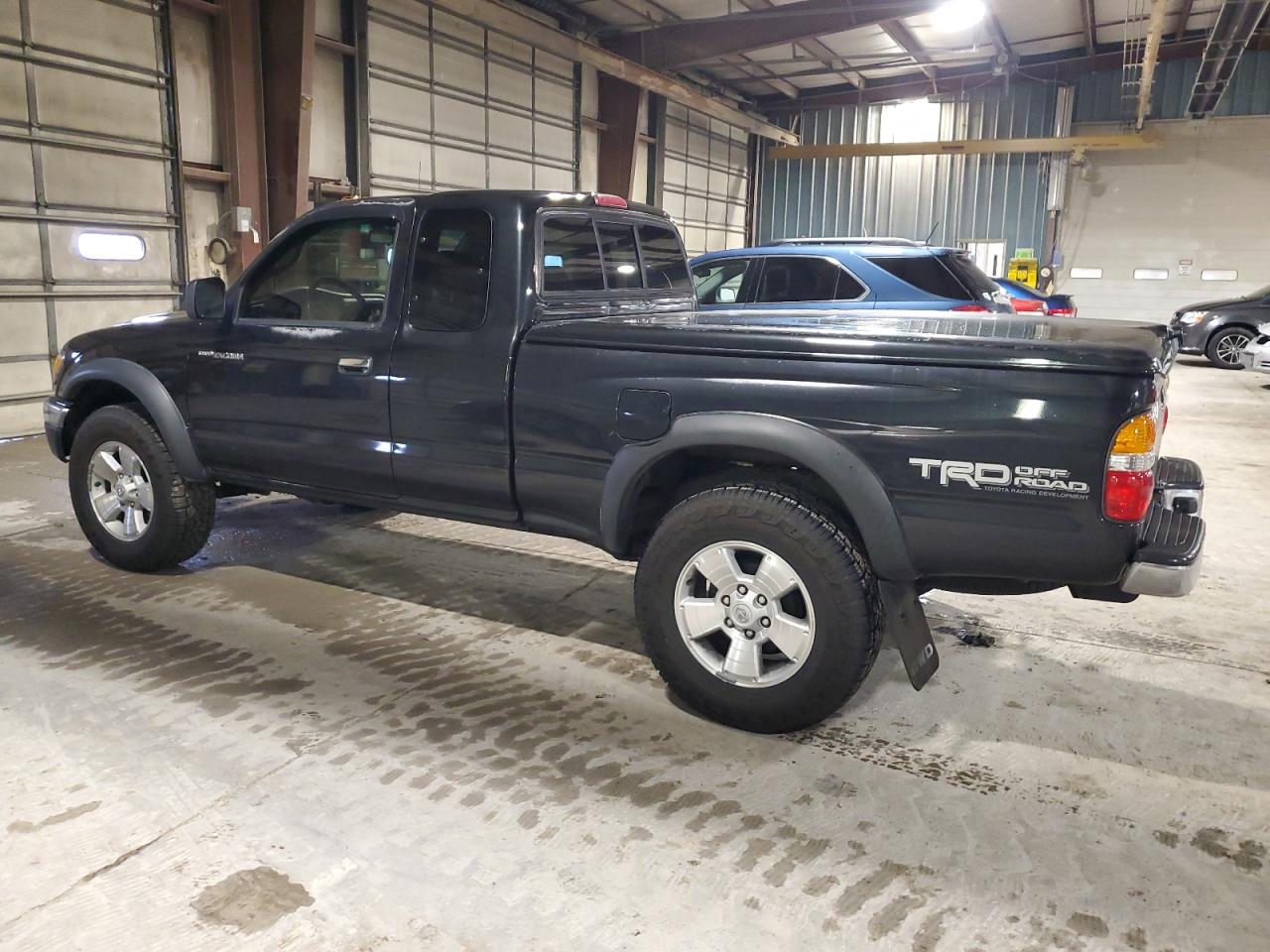 2002 Toyota Tacoma - Image 2