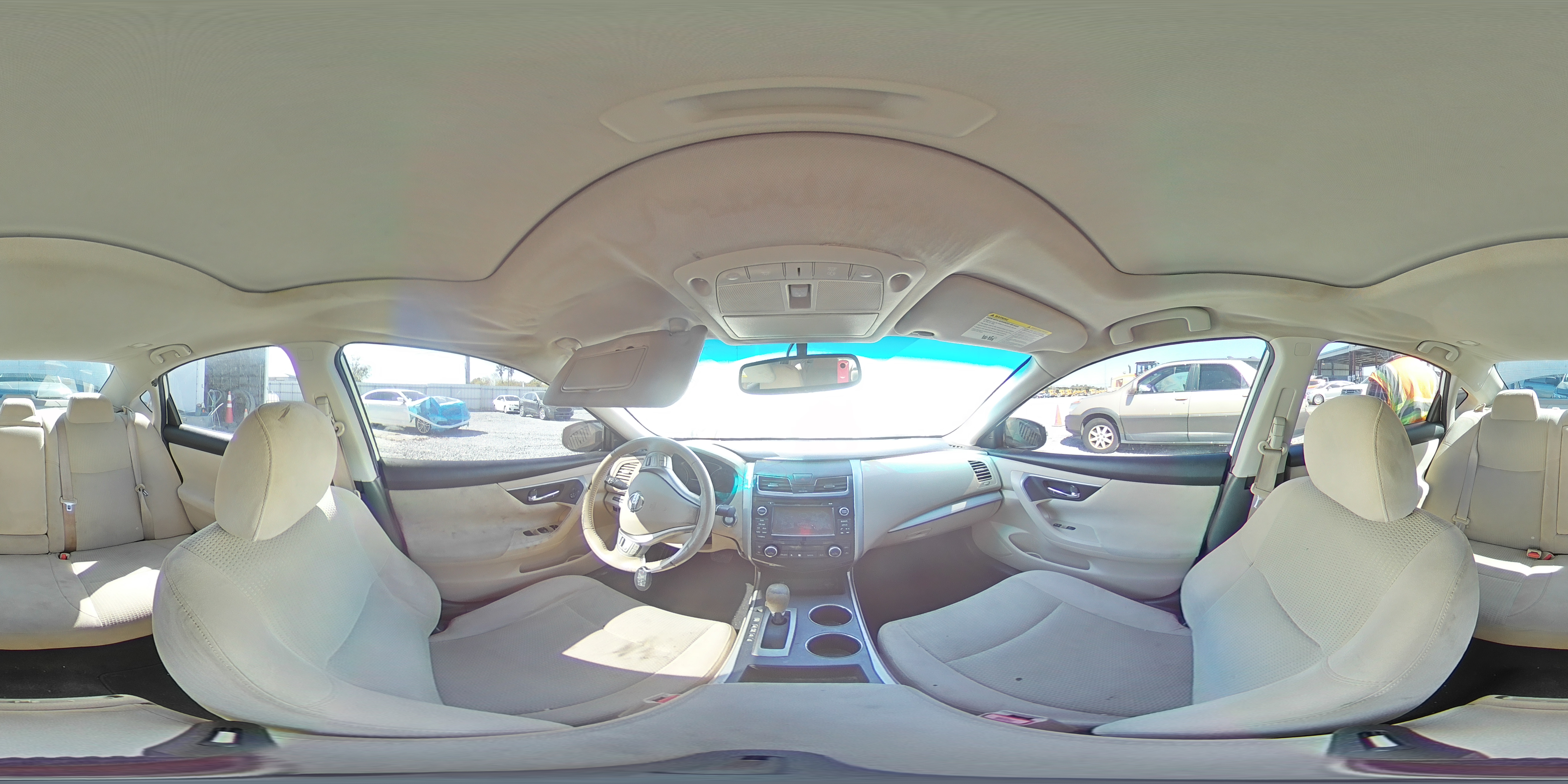 2015 Nissan Altima - Image 14