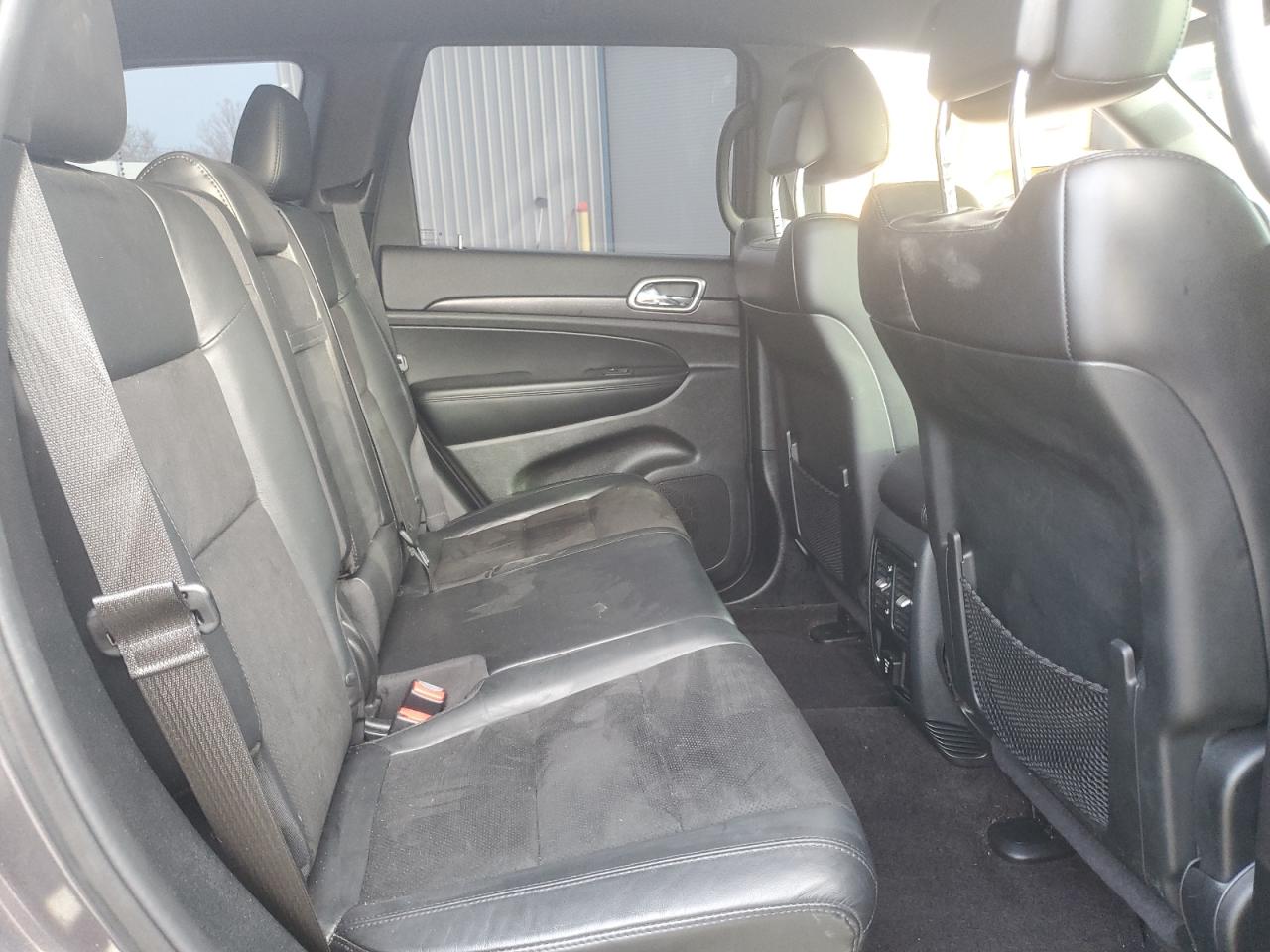 2018 Jeep Grand Cherokee Laredo VIN: 1C4RJEAG0JC430575 Lot: 50098805