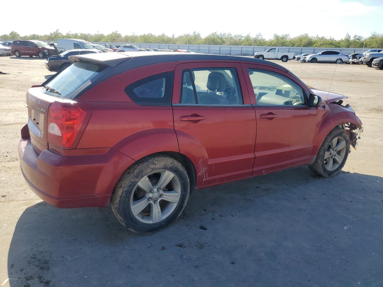 2010 Dodge Caliber - Image 3