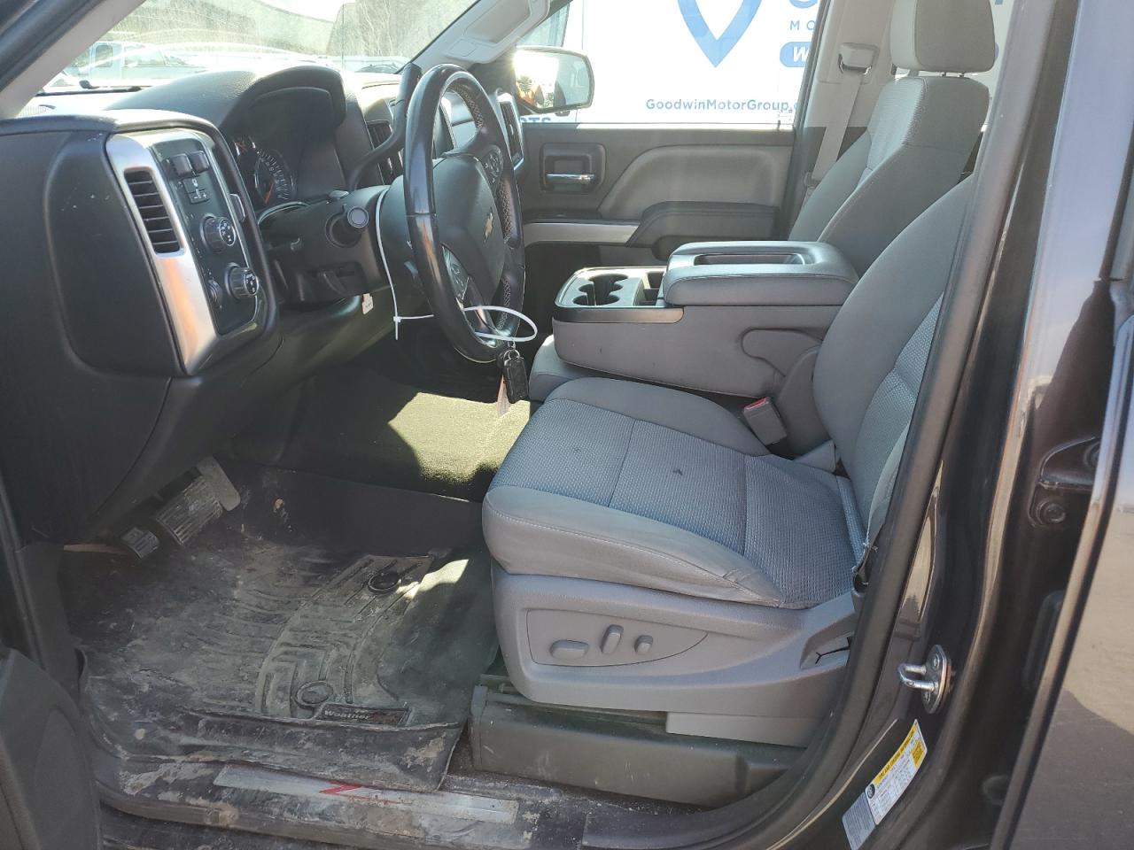 2014 Chevrolet Silverado - Image 7