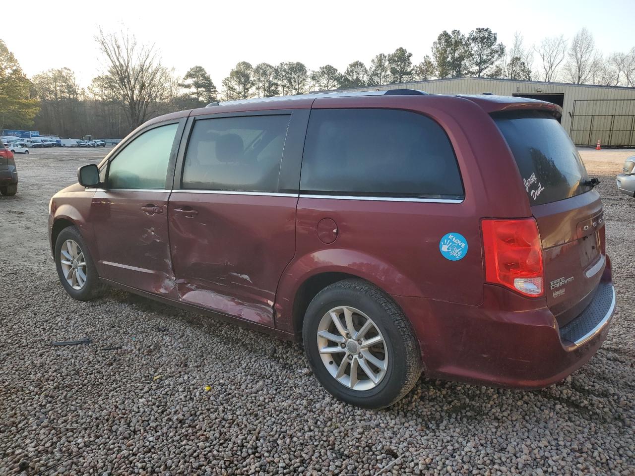 2019 Dodge Caravan - Image 2