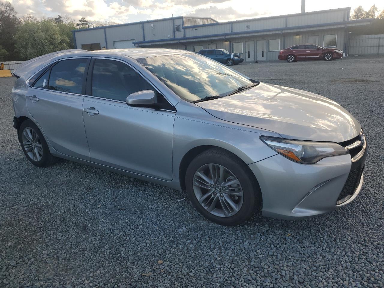 2017 Toyota Camry - Image 4
