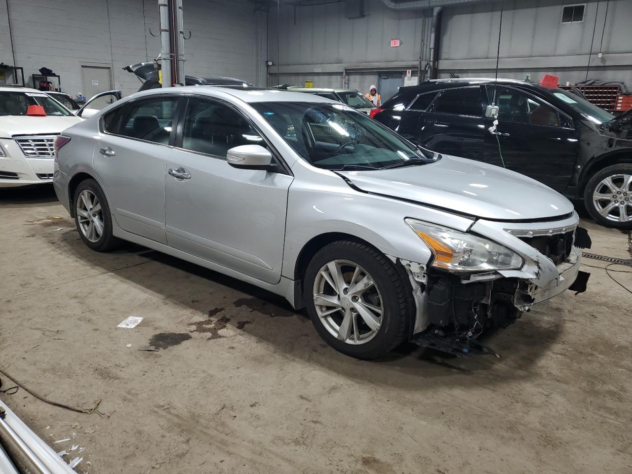2015 Nissan Altima - Image 4