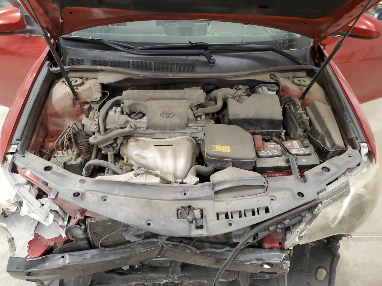 2013 Toyota Camry - Image 11