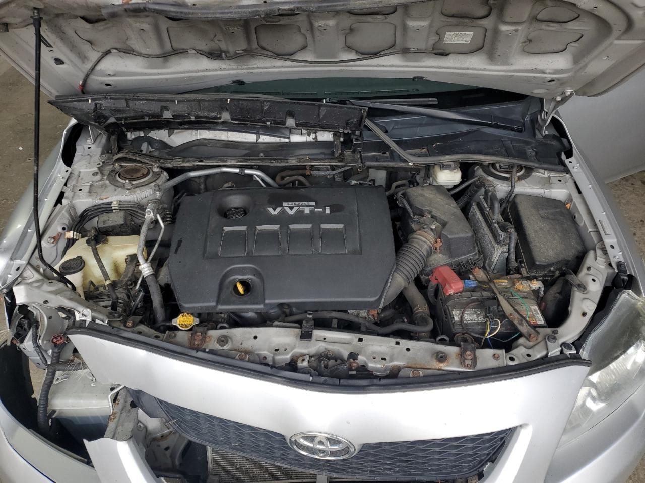 2010 Toyota Corolla - Image 12