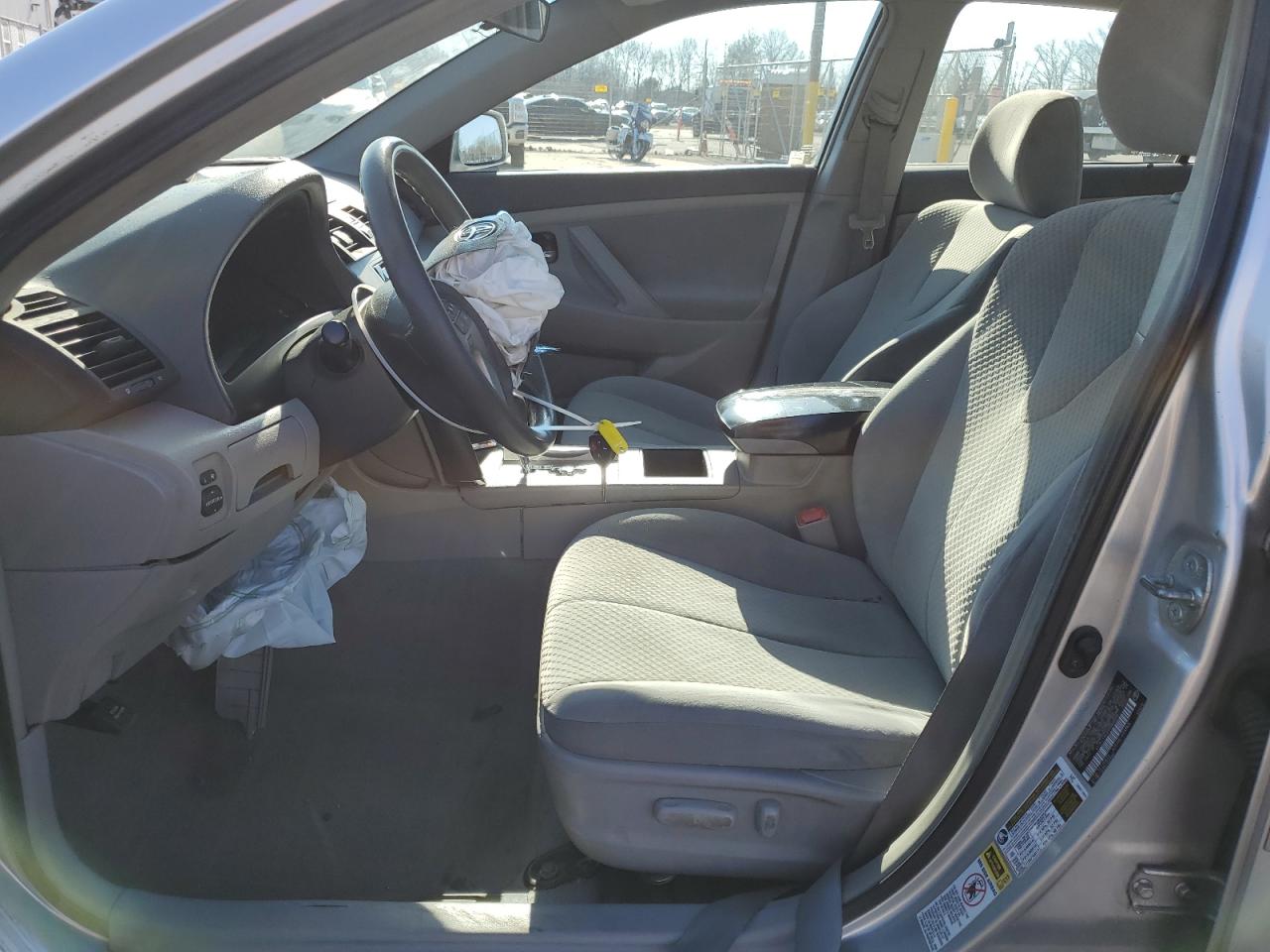 2009 Toyota Camry - Image 7