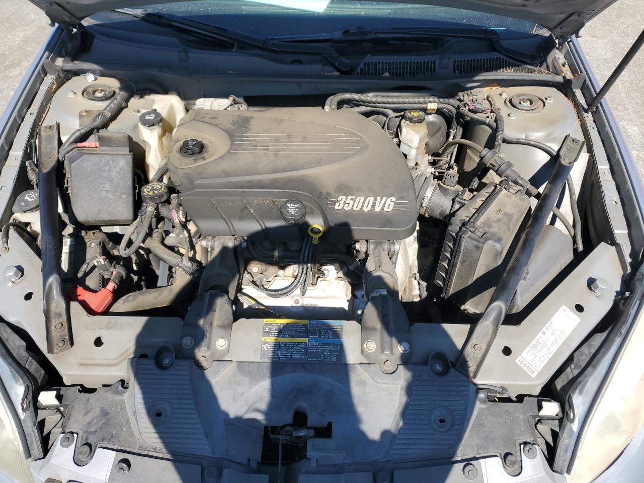 2006 Chevrolet Impala - Image 13