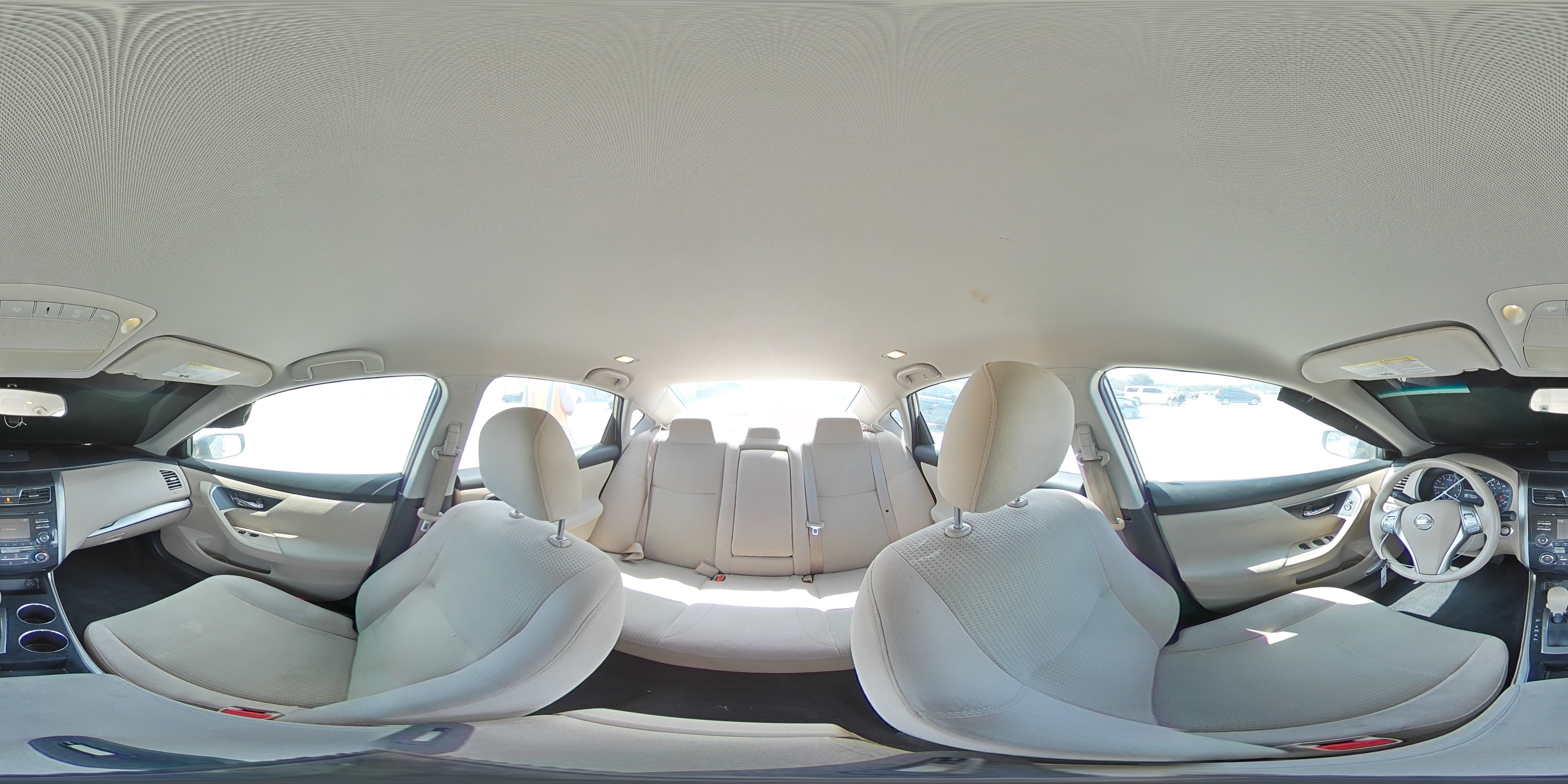2015 Nissan Altima - Image 14