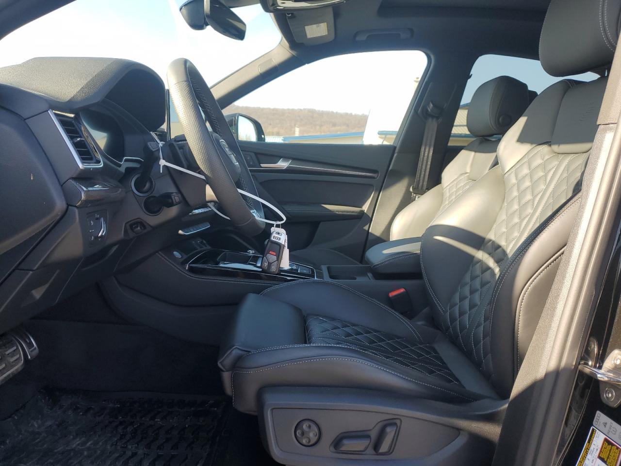 2024 Audi SQ5 Sportback - Image 7