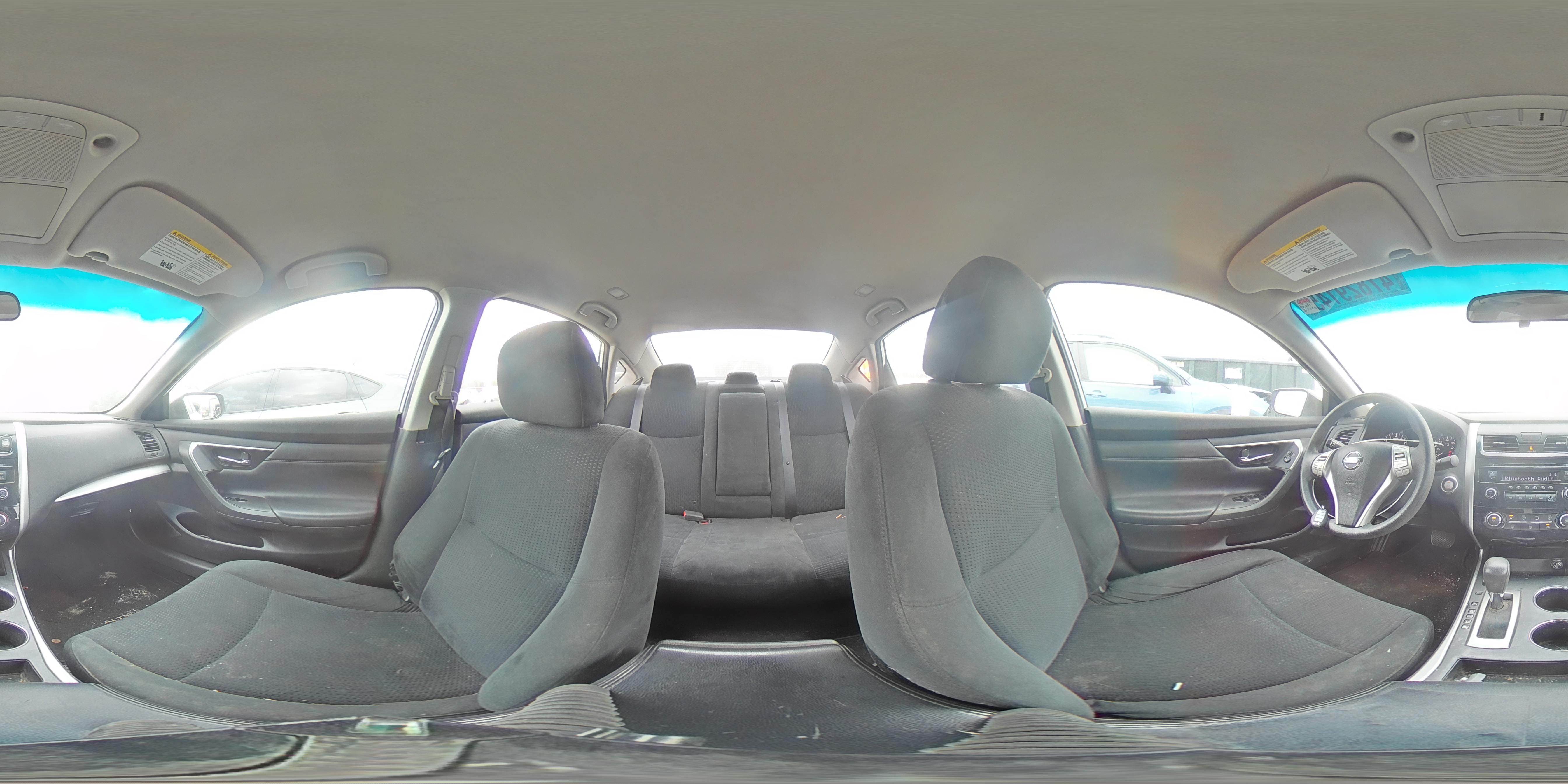 2015 Nissan Altima - Image 13