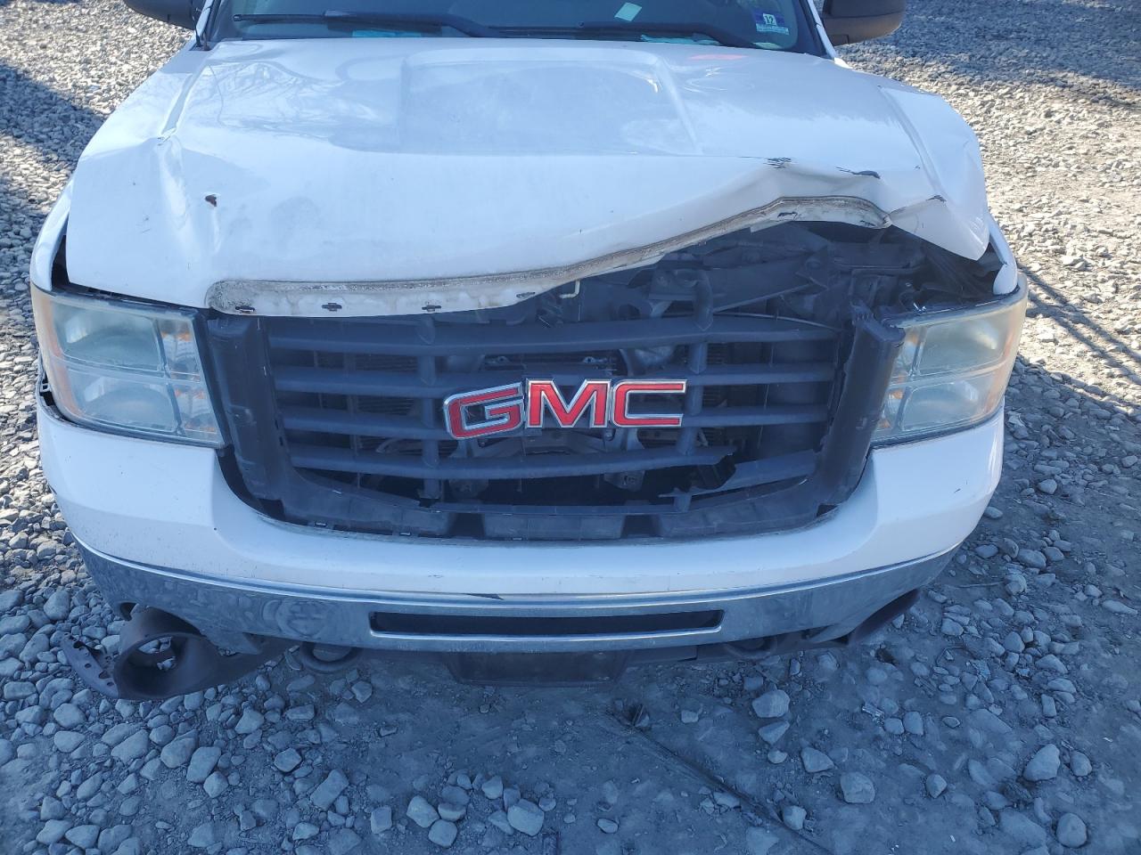 2009 GMC Sierra - Image 12