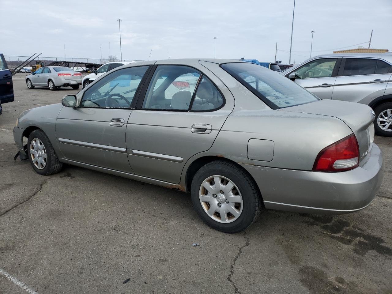 2002 Nissan Sentra - Image 2
