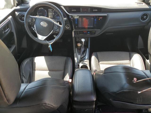  TOYOTA COROLLA 2017 Srebrny