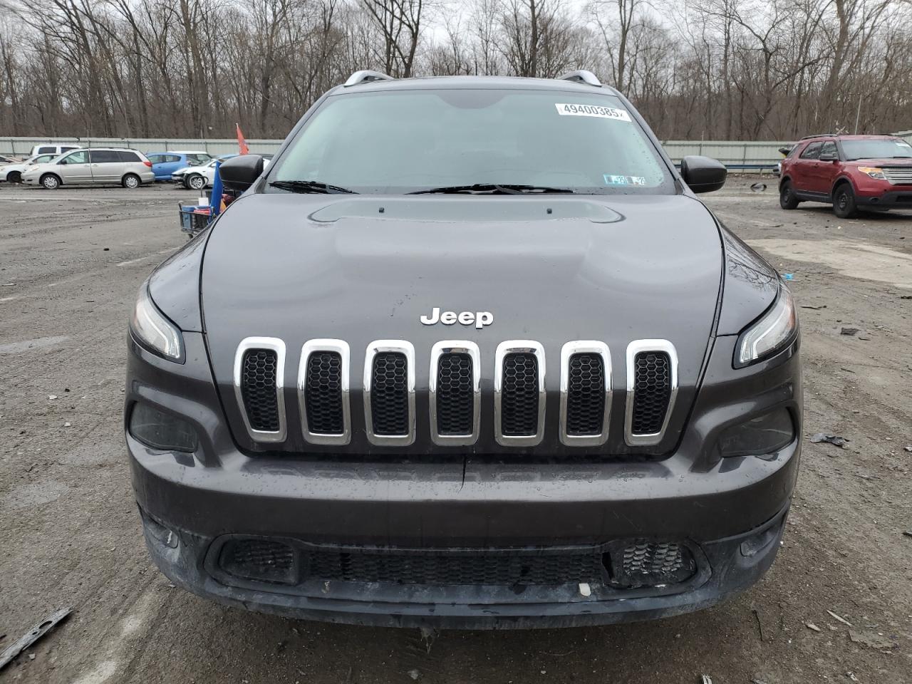 2017 Jeep Grand Cherokee - Image 5