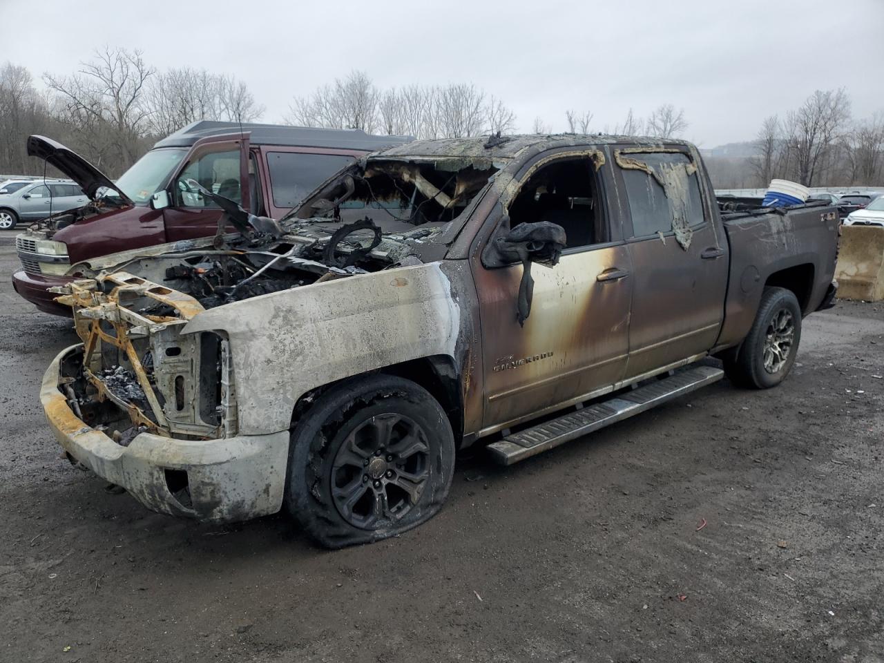 2017 Chevrolet Silverado K1500 Lt იყიდება Marlboro-ში, NY - Burn