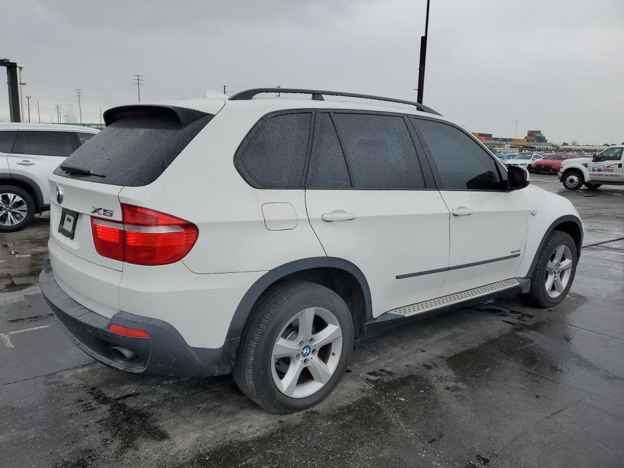 2010 BMW X5 - Image 3