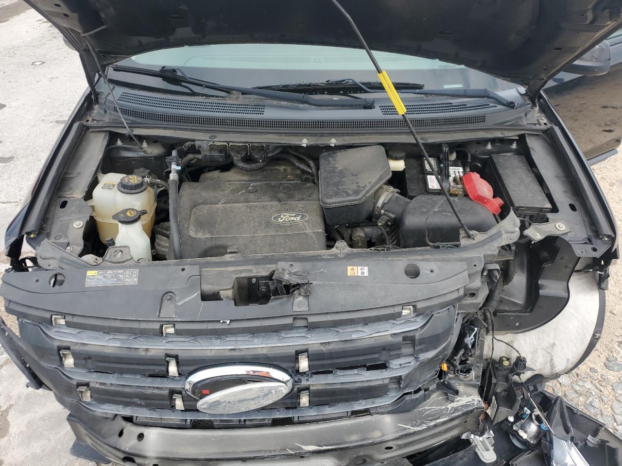 2014 Ford Edge - Image 13
