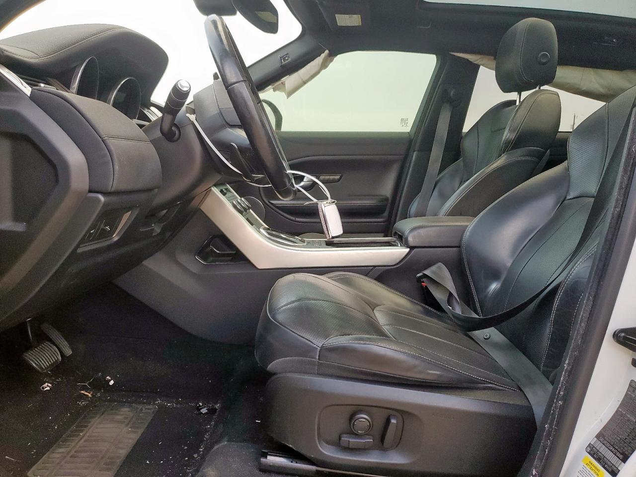 2017 Land Rover Range Rover - Image 7