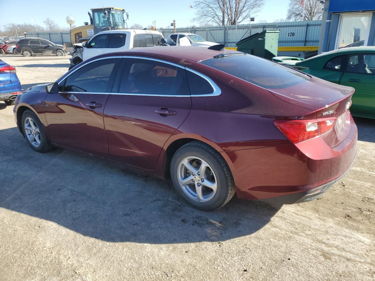 2016 Chevrolet Malibu - Image 2