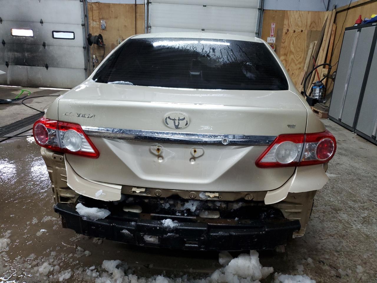 2011 Toyota Corolla - Image 6