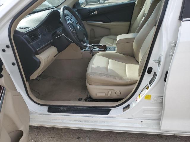  TOYOTA CAMRY 2013 Белы