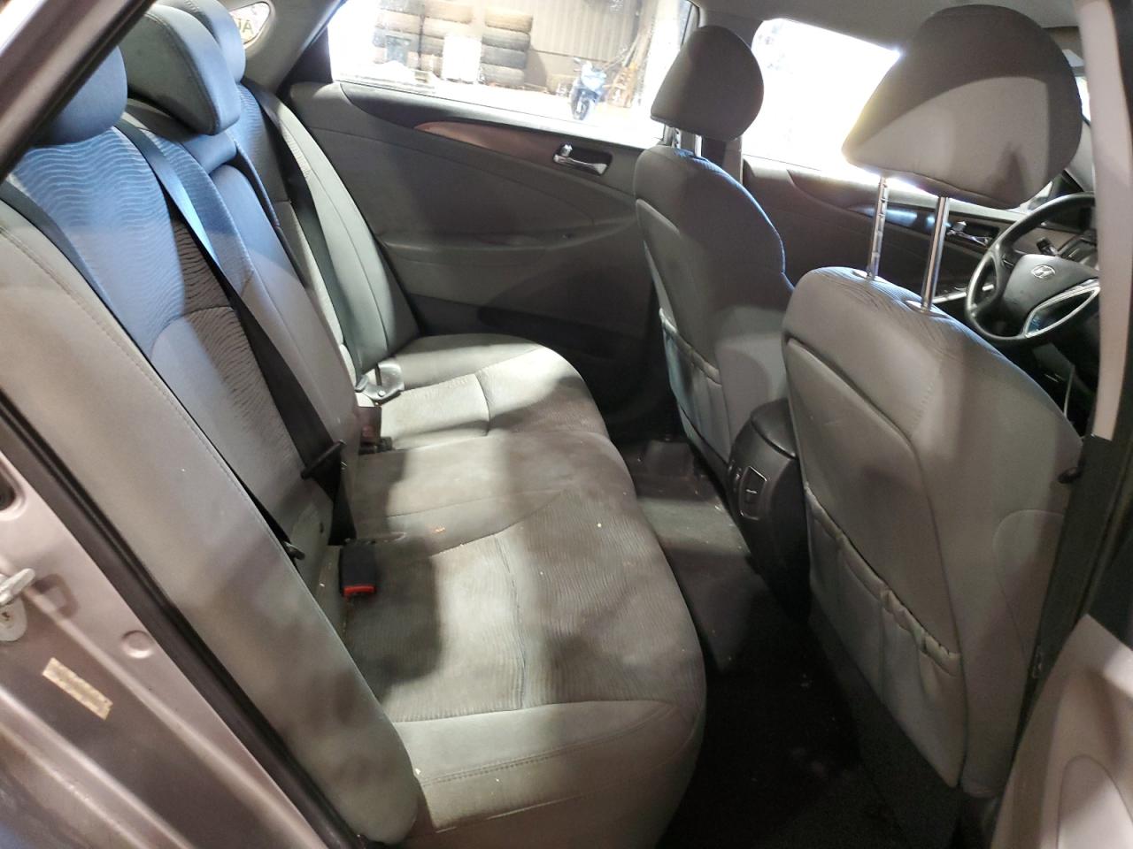 2012 Hyundai Sonata Hybrid VIN: KMHEC4A48CA044201 Lot: 48946165
