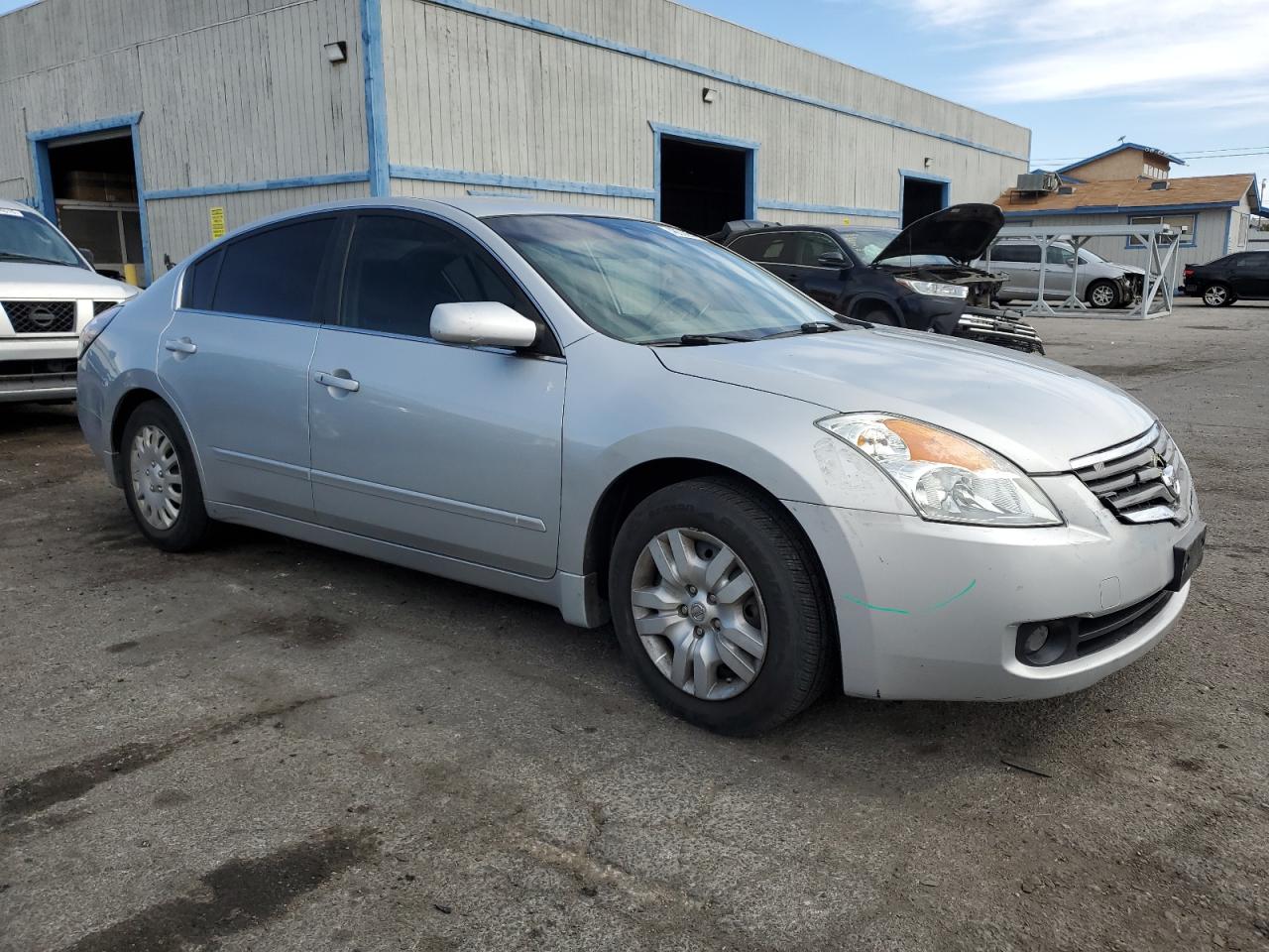 2009 Nissan Altima - Image 4