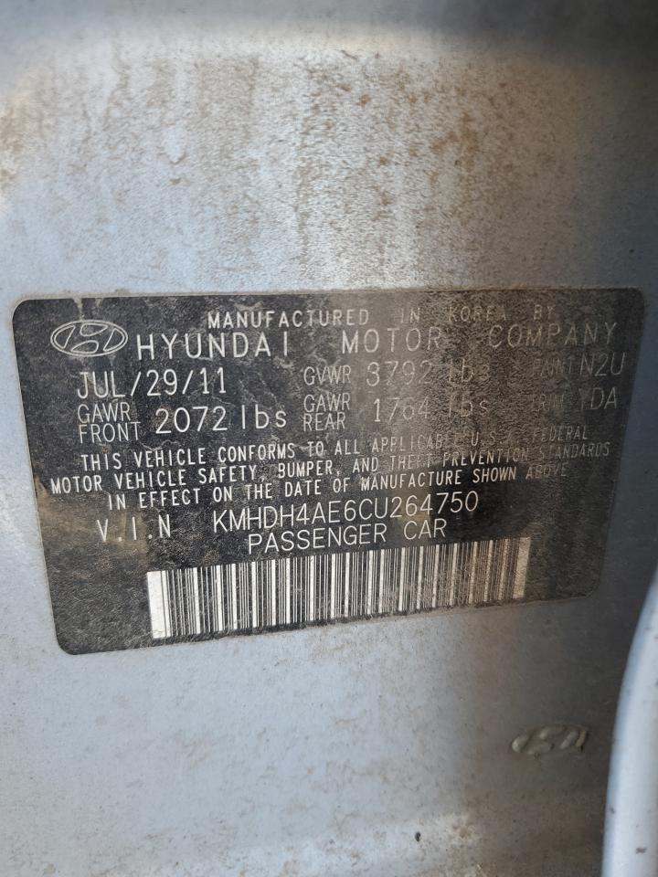 2012 Hyundai Elantra - Image 12