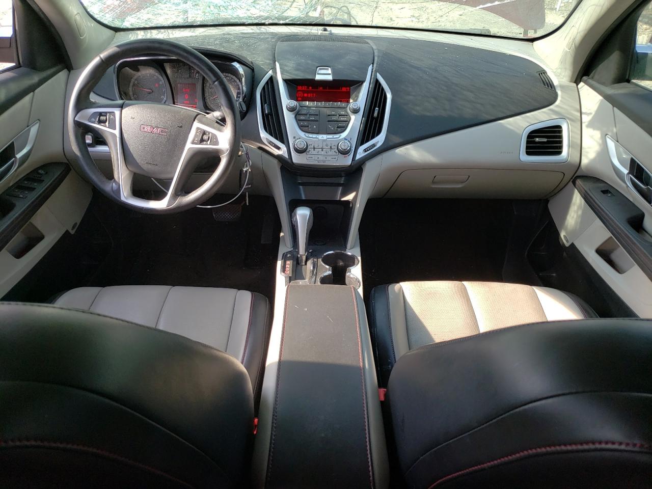 2010 GMC Terrain - Image 8