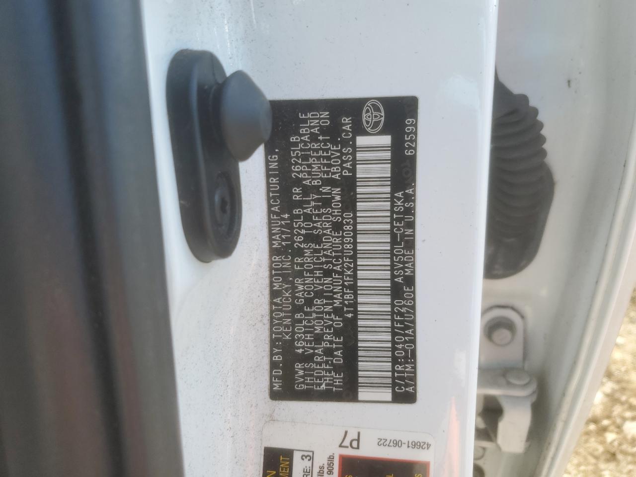2015 Toyota Camry - Image 15