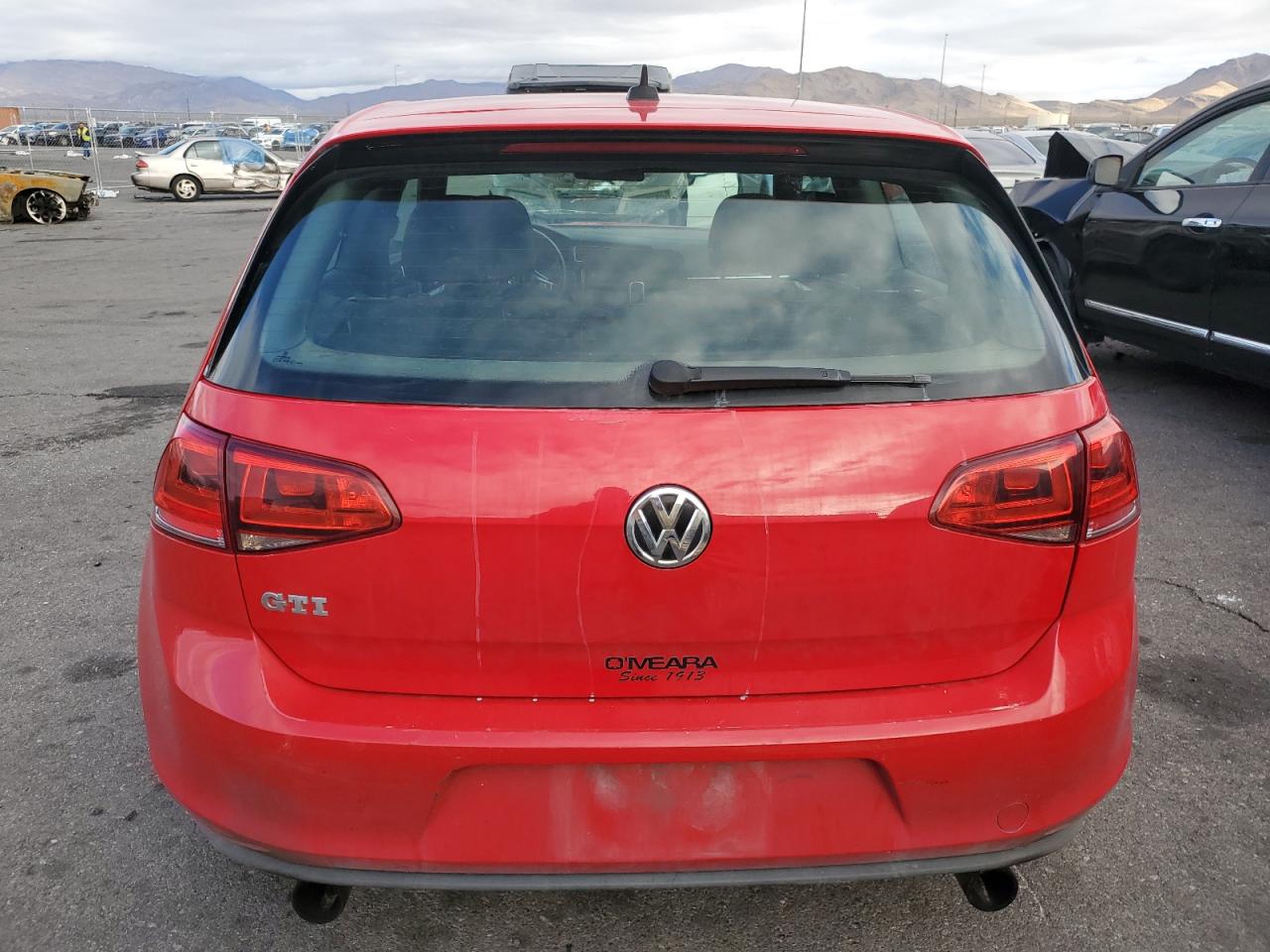 2016 Volkswagen GTI - Image 6