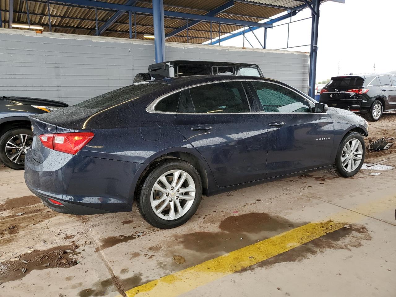 2018 Chevrolet Malibu - Image 3