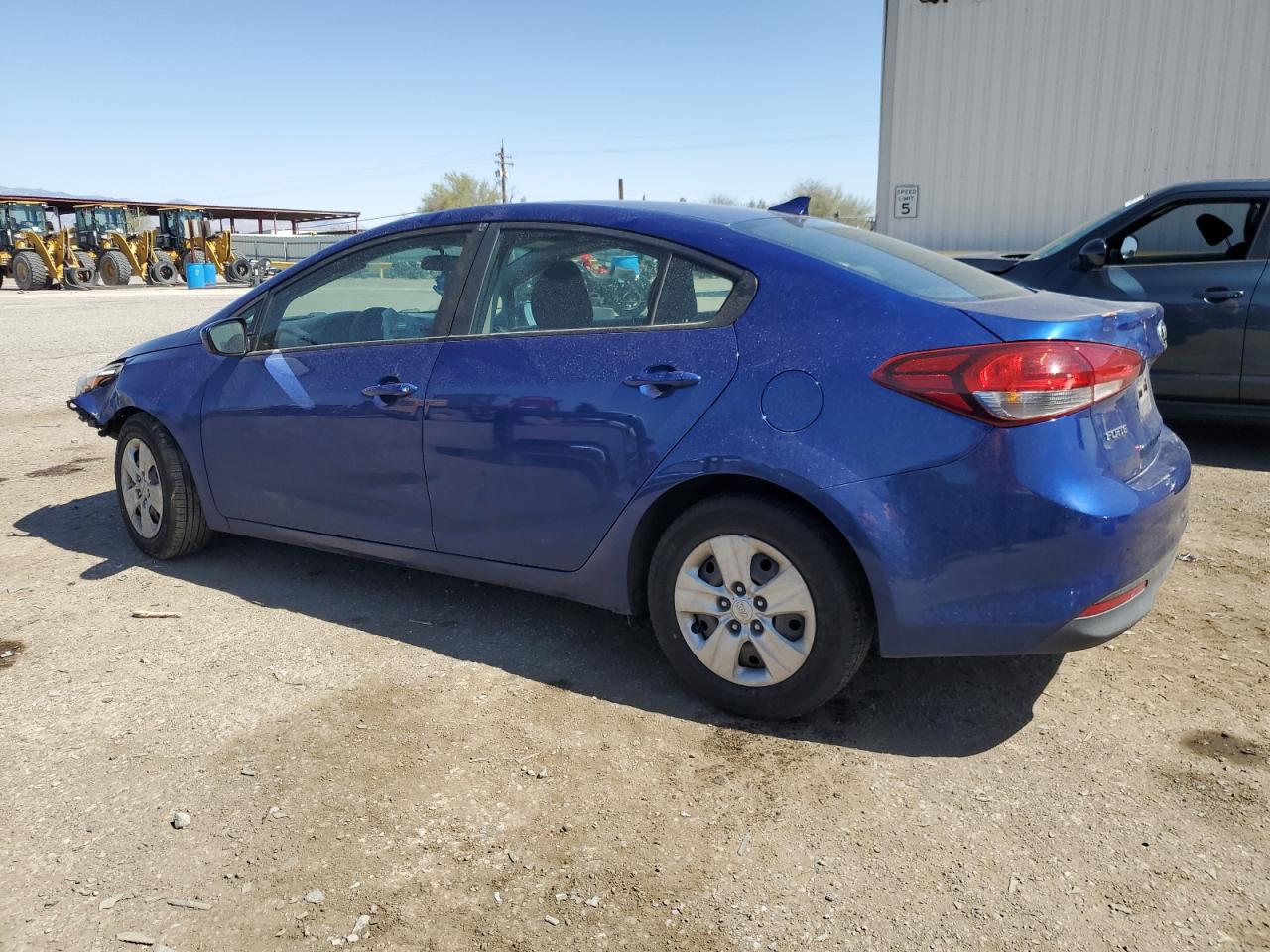 2017 Kia Forte - Image 2