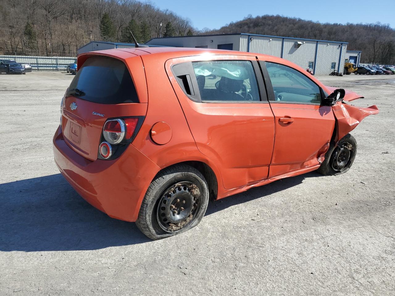 2013 Chevrolet Sonic - Image 3