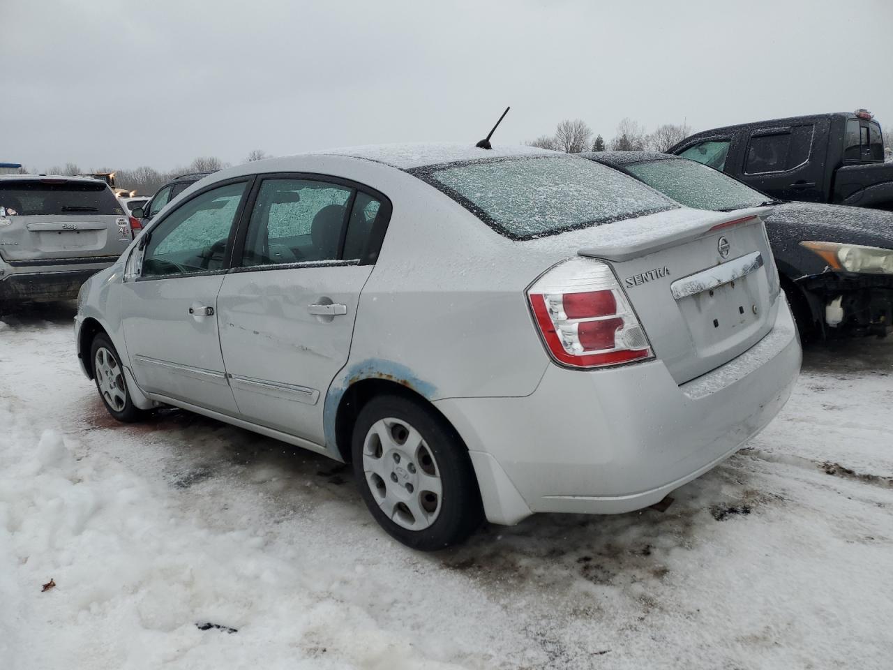 2012 Nissan Sentra - Image 2