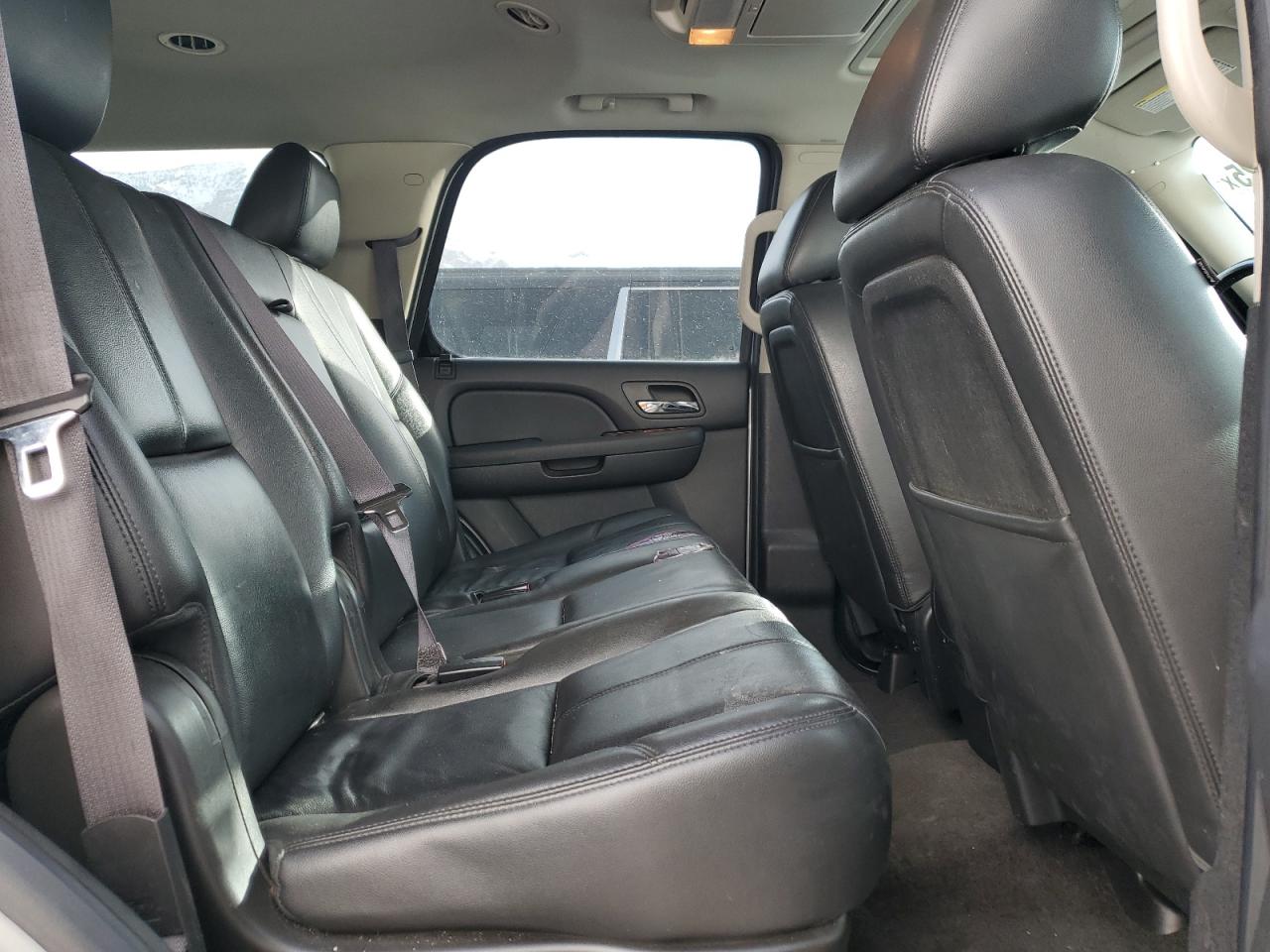 2013 Chevrolet Tahoe - Image 11