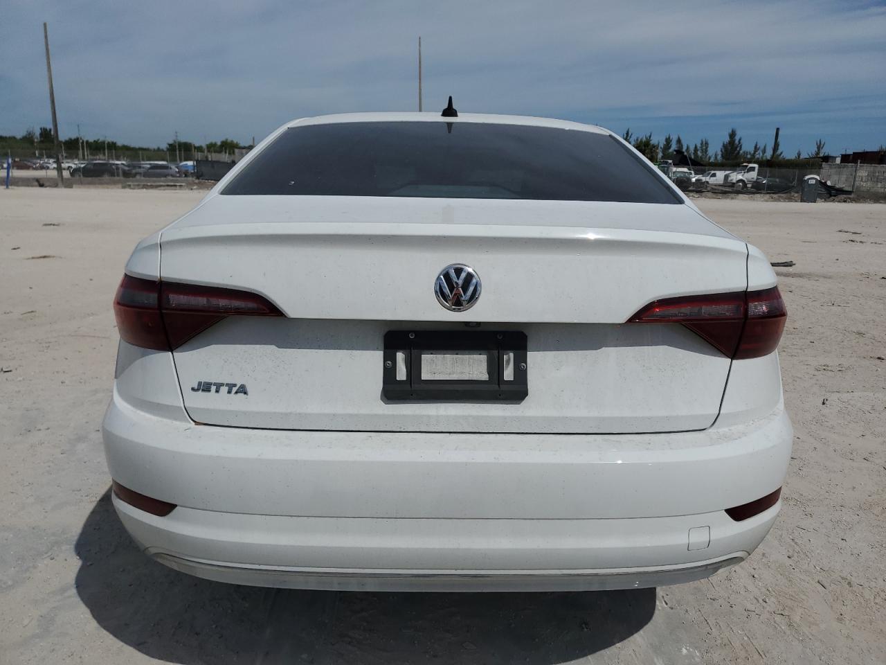 2020 Volkswagen Jetta - Image 6