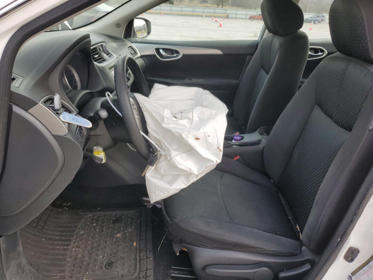 2014 Nissan Sentra - Image 7
