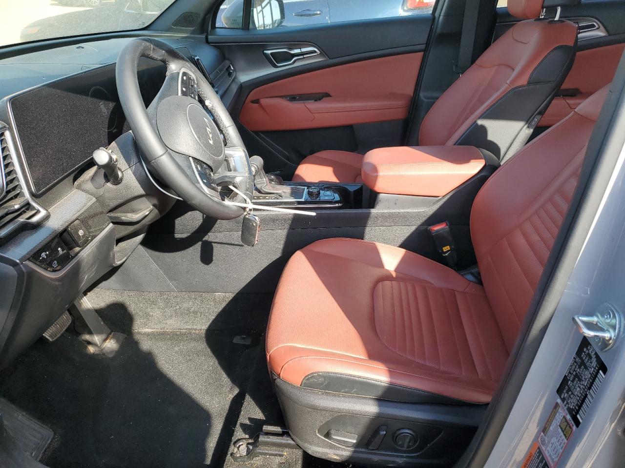 2023 Kia Sportage - Image 7