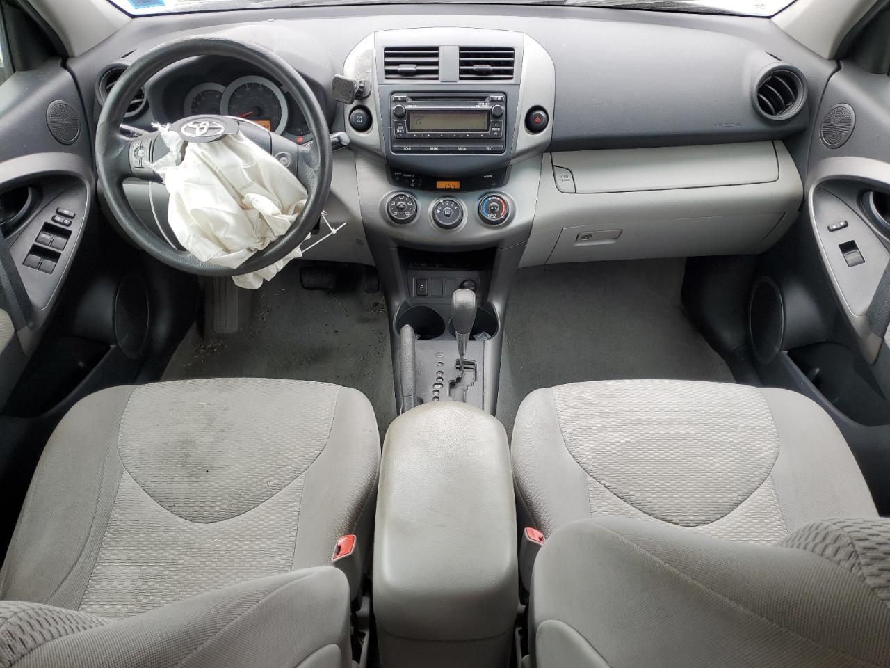 2012 Toyota RAV 4 - Image 8
