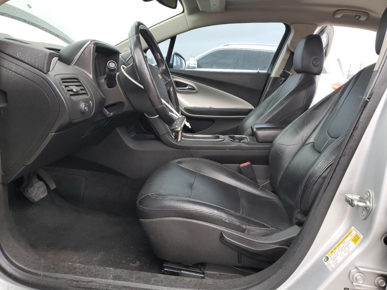 2012 Chevrolet Volt - Image 7
