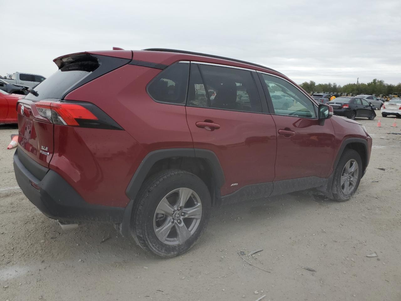 2024 Toyota RAV 4 - Image 3