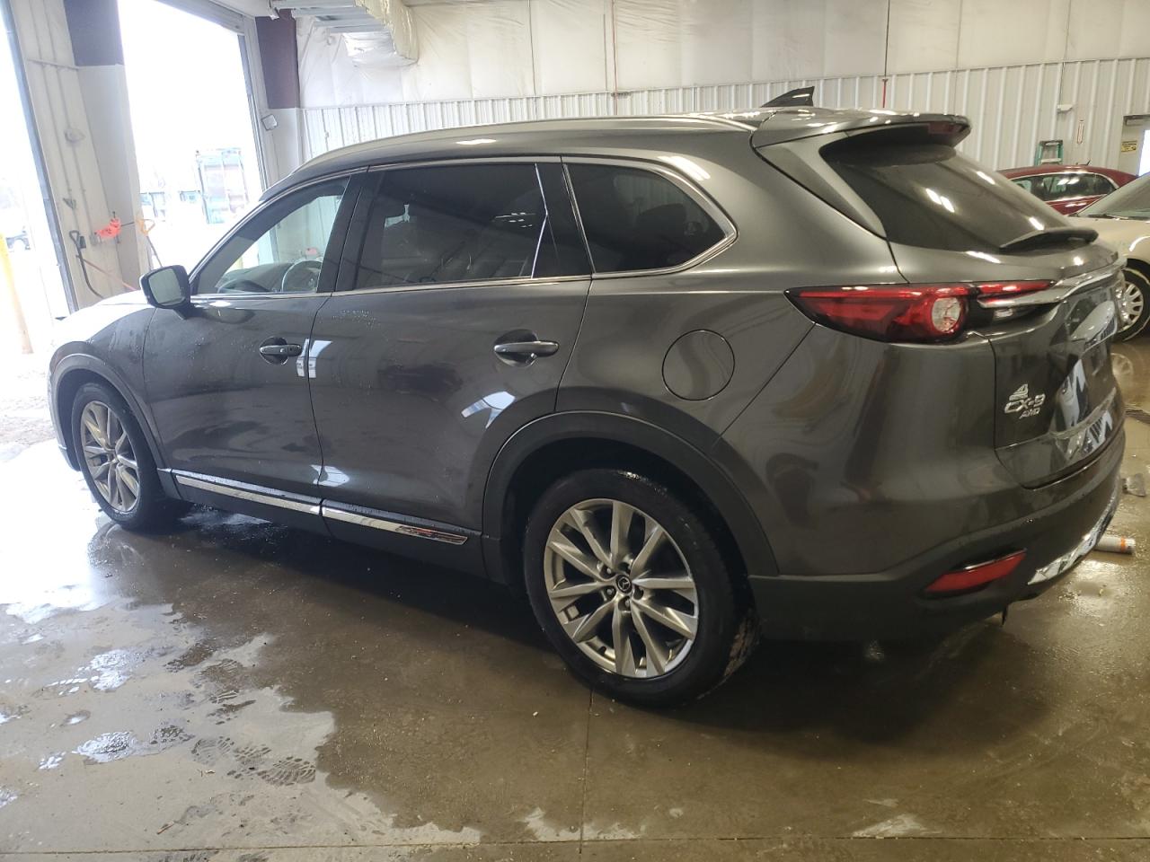 2016 Mazda CX-9 - Image 2