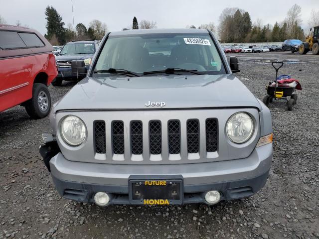  JEEP PATRIOT 2015 Серебристый