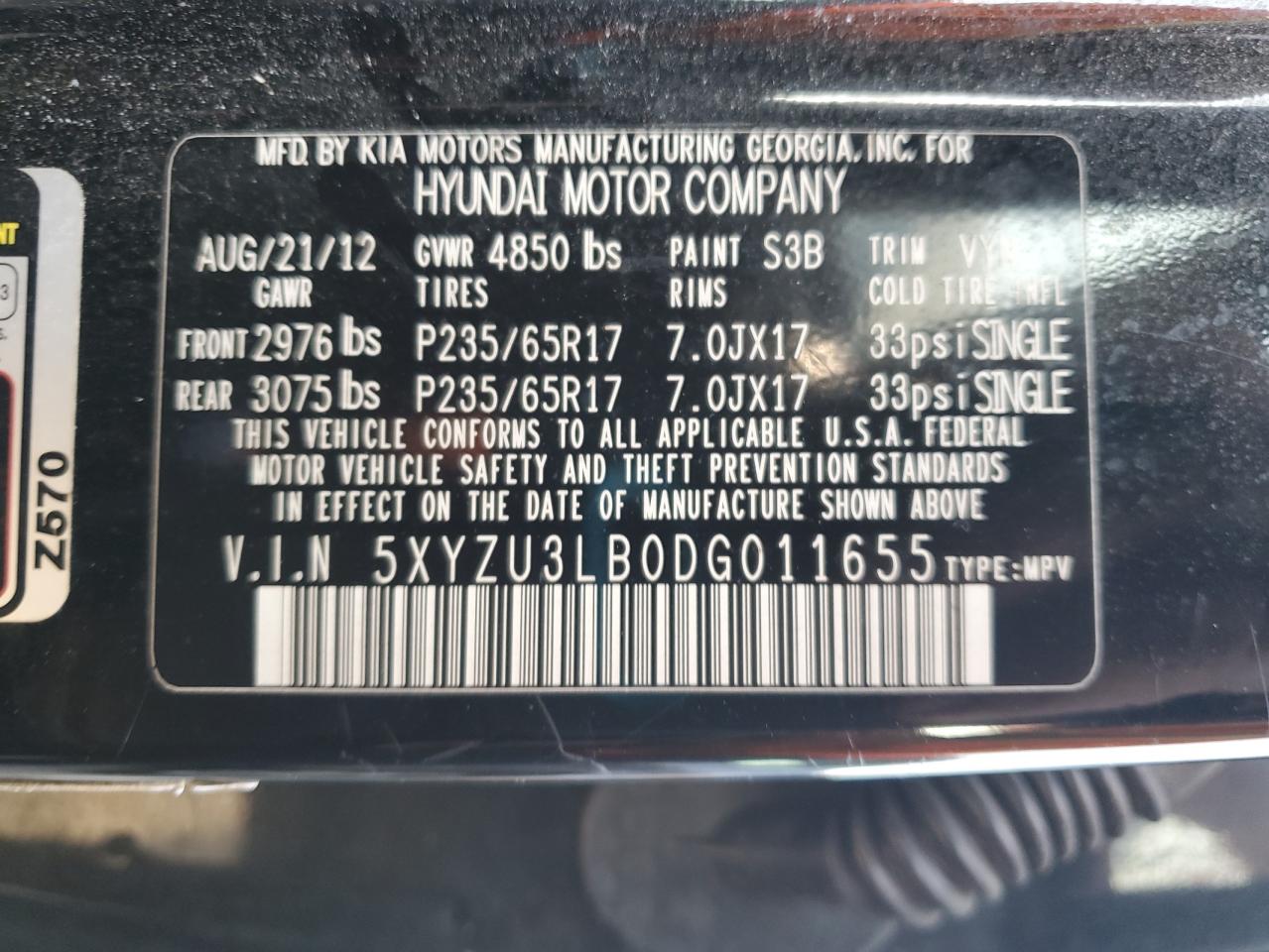 2013 Hyundai Santa Fe - Image 12