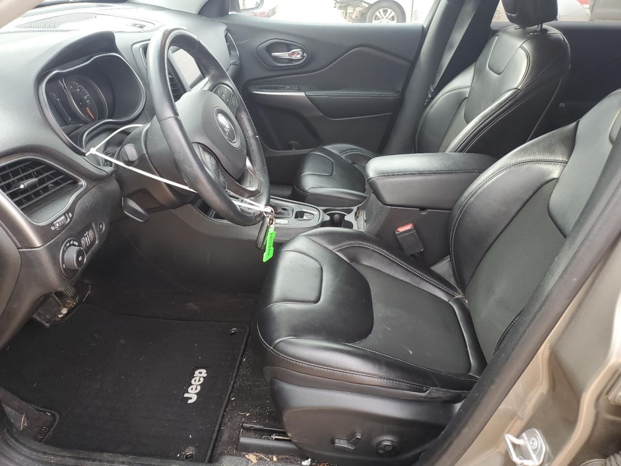 2019 Jeep Grand Cherokee - Image 7