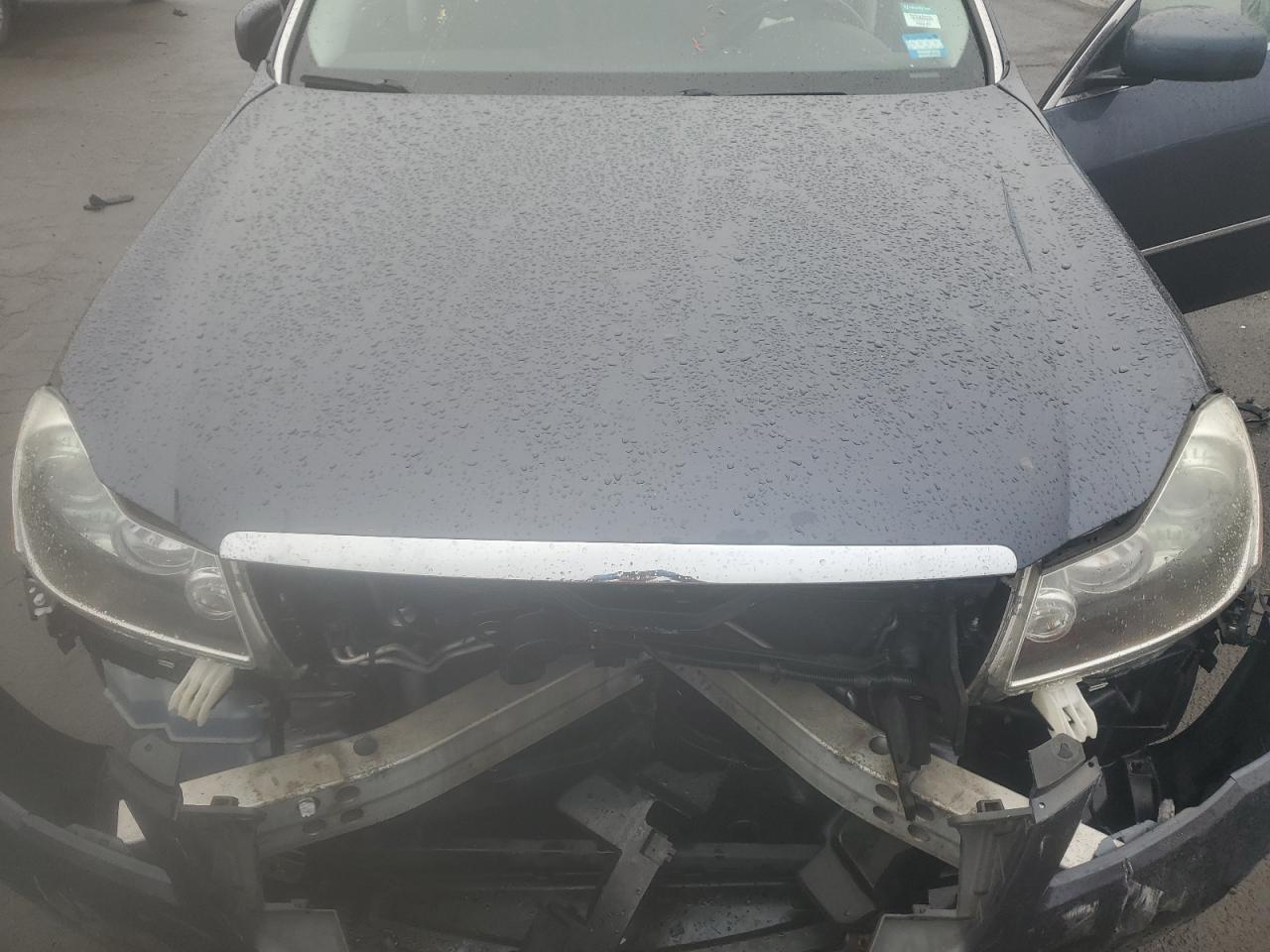 2009 Infiniti M - Image 12