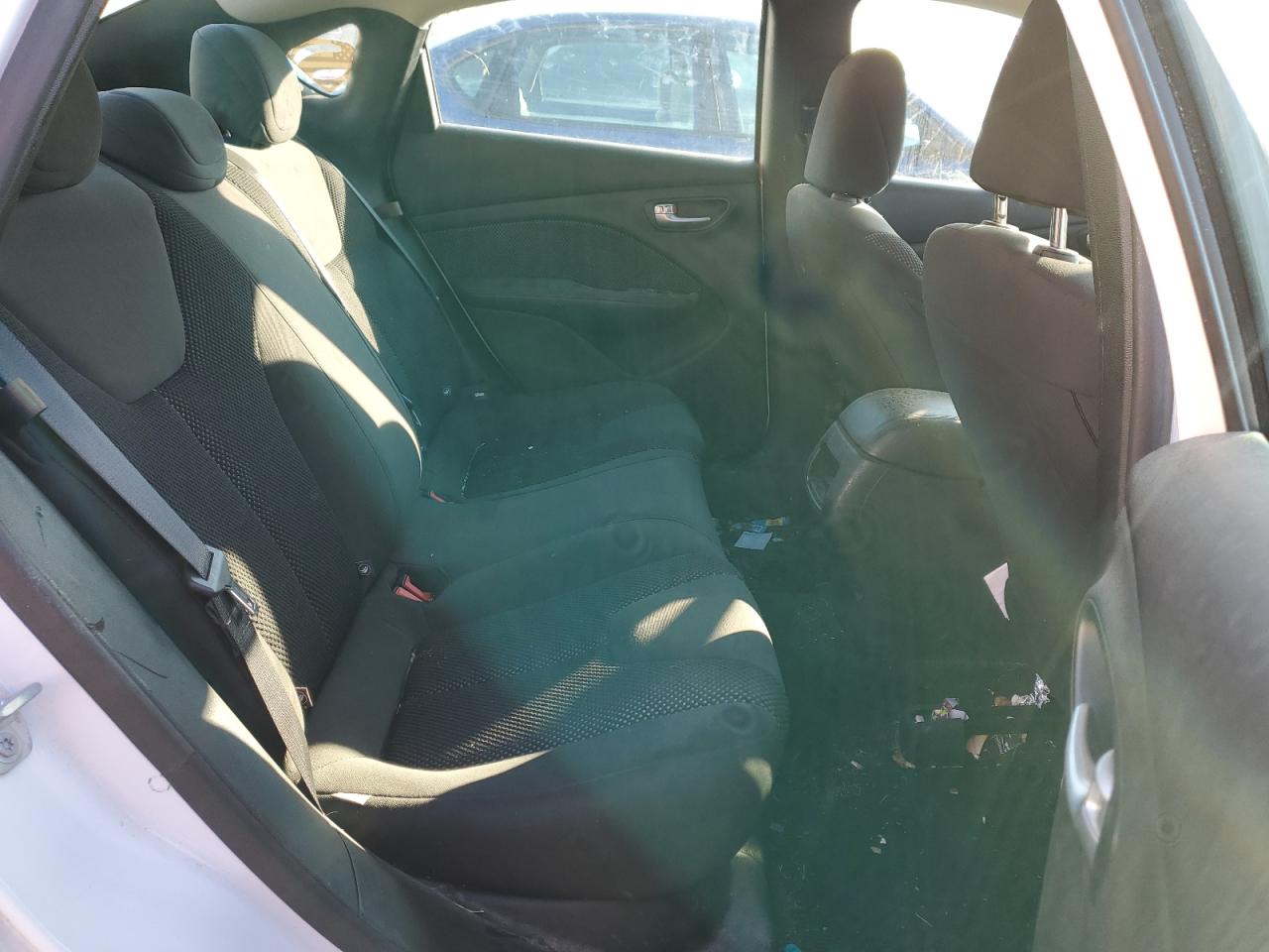 2016 Dodge Dart - Image 10